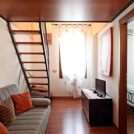 Padovaresidence - Tra Piazza Delle Erbe E Il Duomo 公寓 *